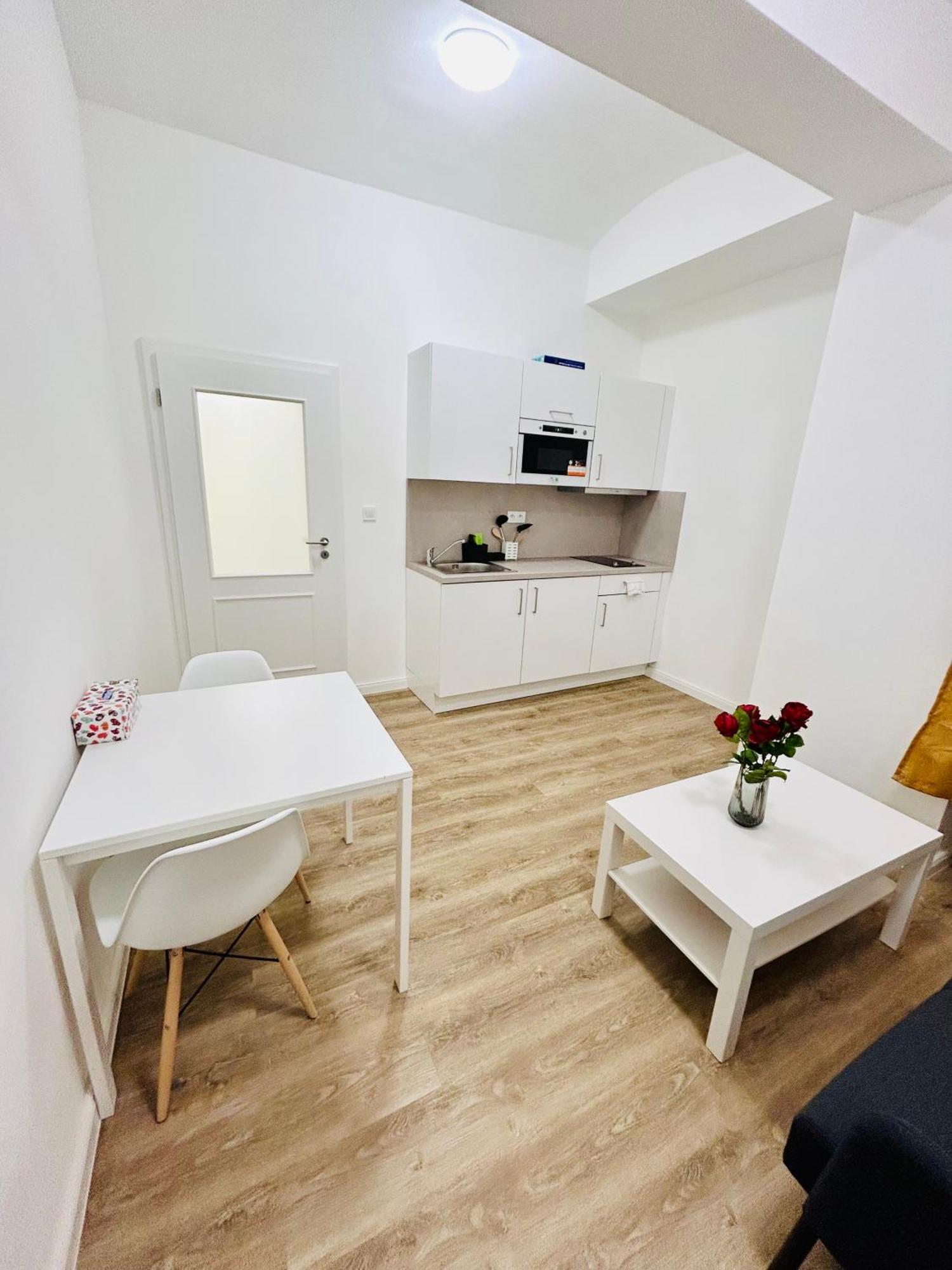 New Apartments Complex Prague Florenc Екстериор снимка