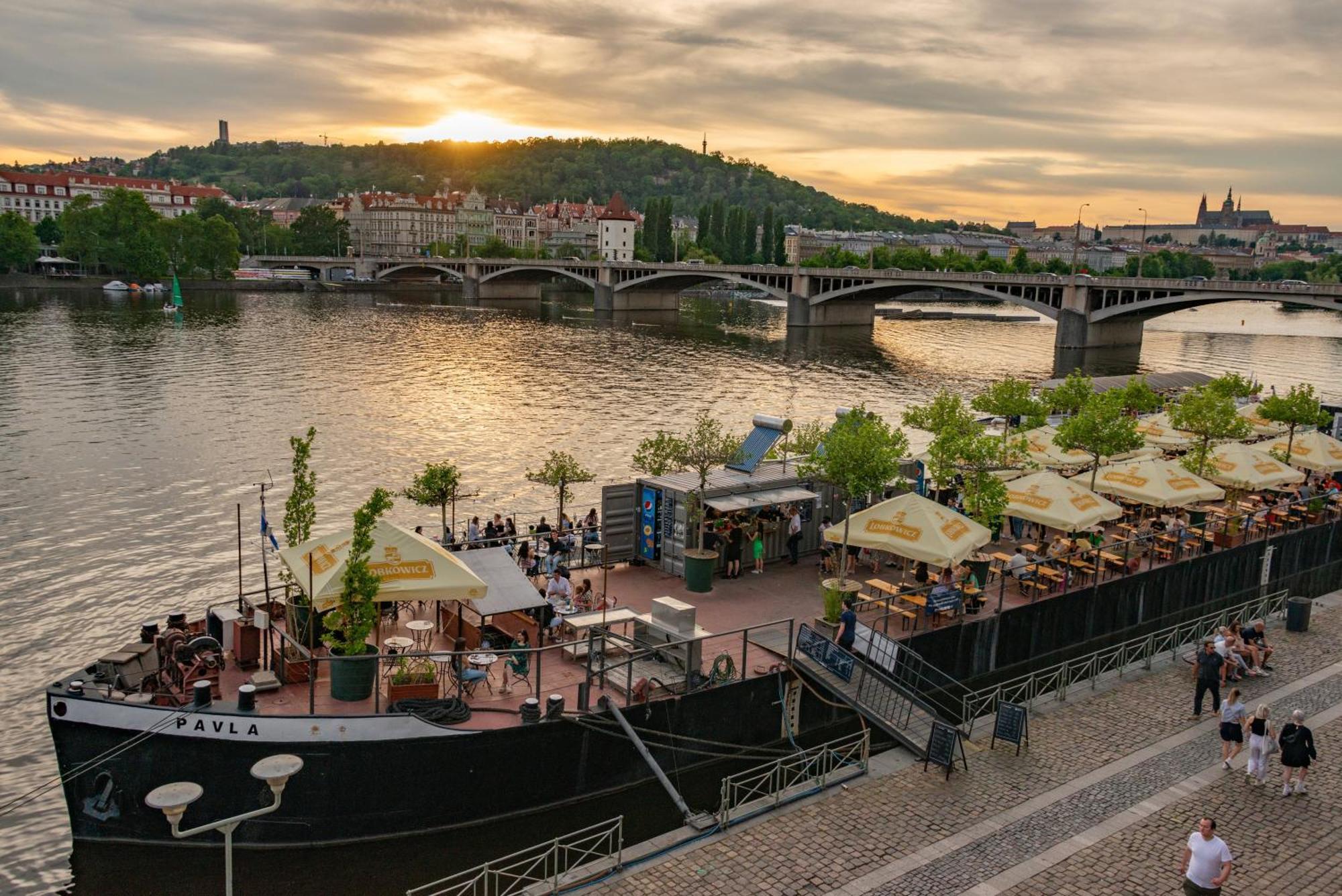 New Apartments Complex Prague Florenc Екстериор снимка