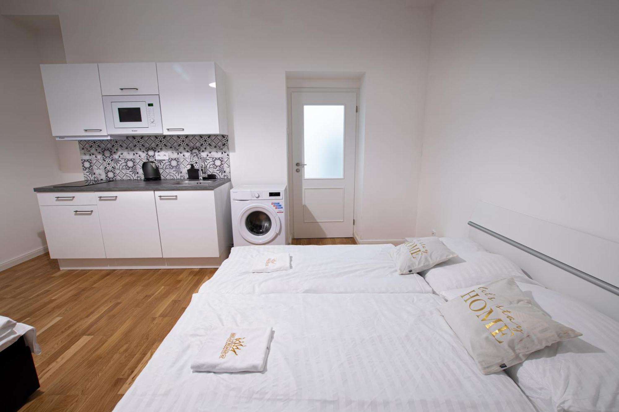 New Apartments Complex Prague Florenc Екстериор снимка