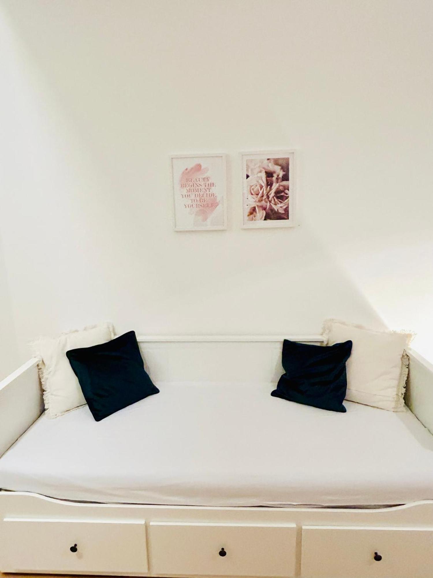 New Apartments Complex Prague Florenc Екстериор снимка