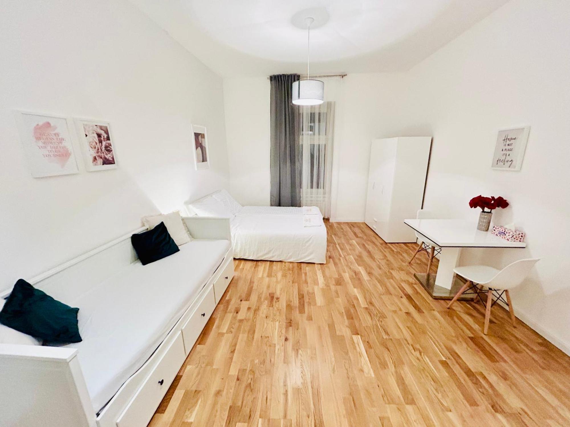 New Apartments Complex Prague Florenc Екстериор снимка