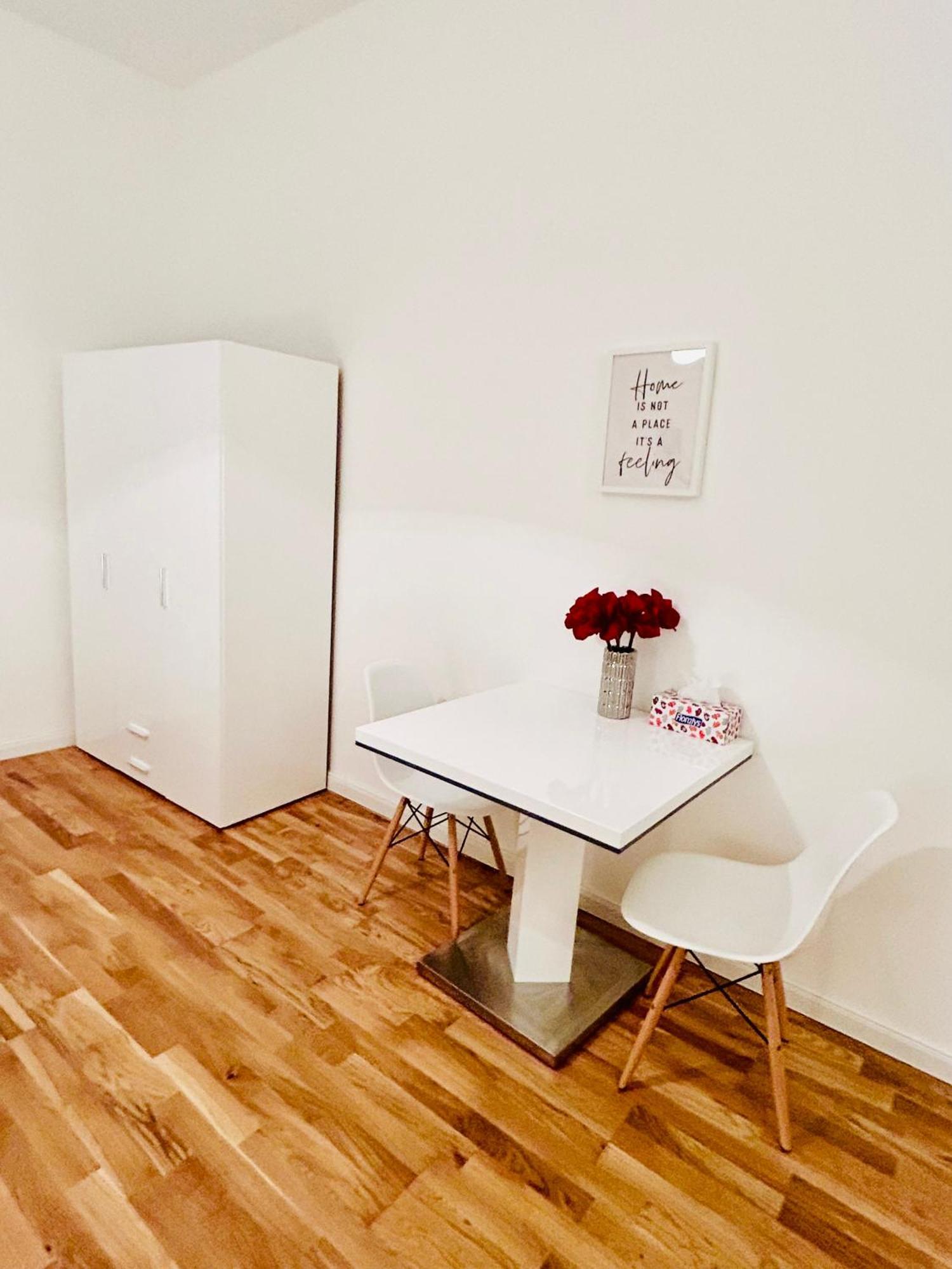 New Apartments Complex Prague Florenc Екстериор снимка