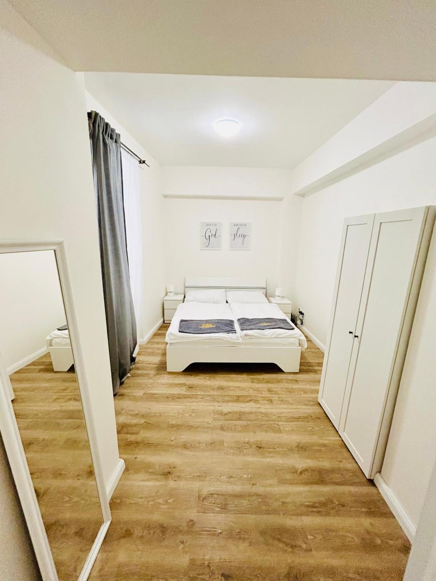 New Apartments Complex Prague Florenc Екстериор снимка