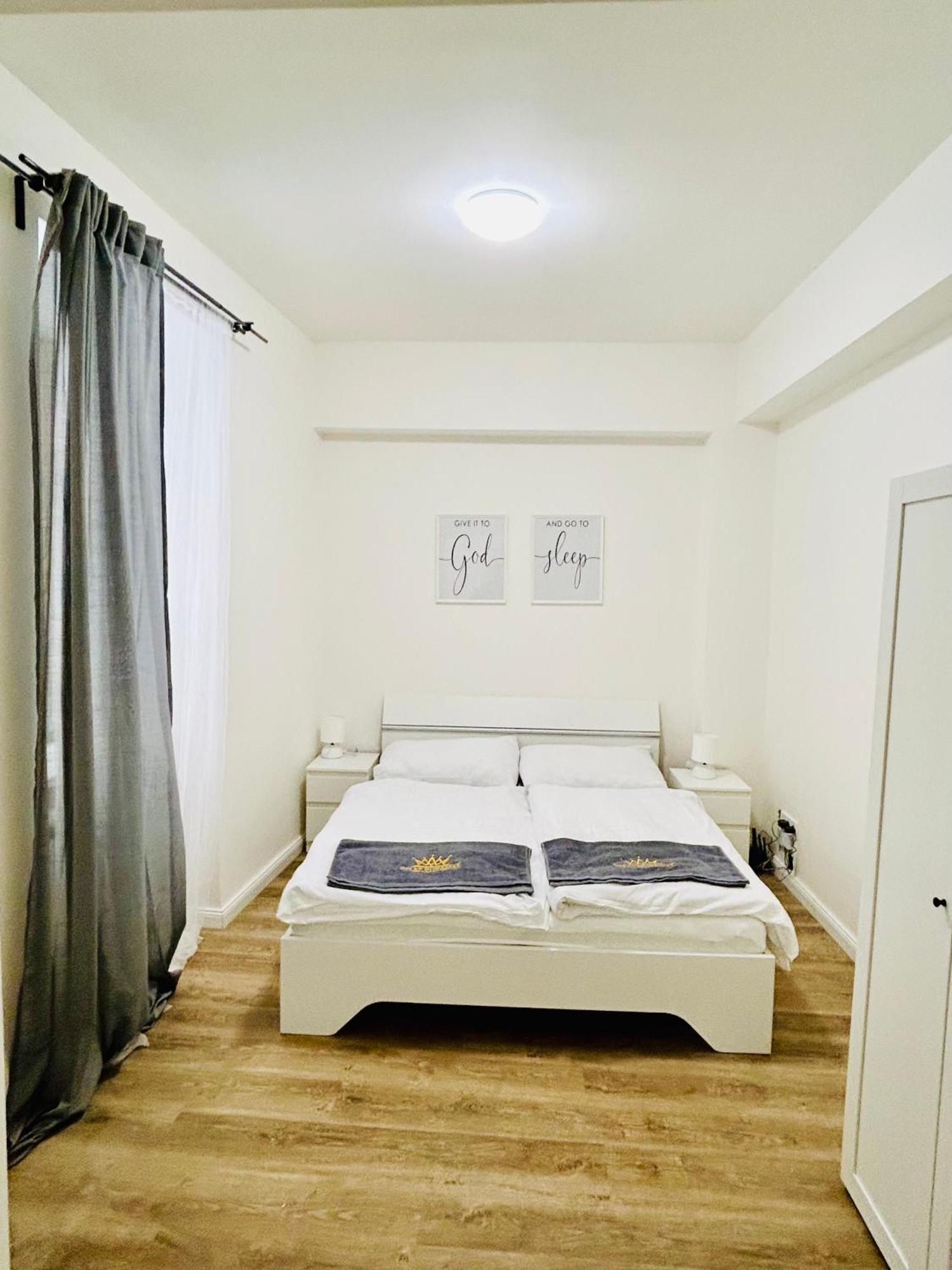 New Apartments Complex Prague Florenc Екстериор снимка